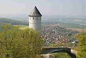 Burg Plesse, Kleiner Turm, Leinetal © Flecken Bovenden, Fotograf: Joachim Lies